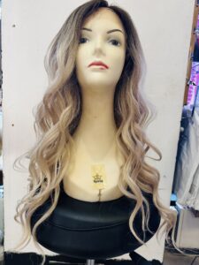 Isabella Wig,front Lace 100%tangable fiber with realistic parting
Tongable 200c